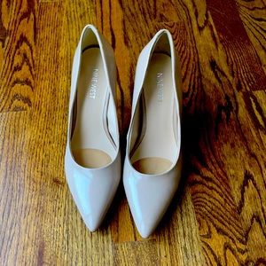 Nine West nude heels size 8